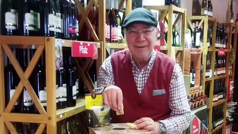 Weinkoren-Recycling im Weinparadiso