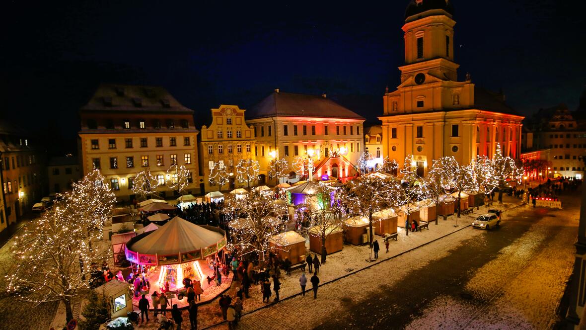 christkindlmarkt_karlsplatz