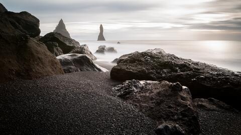 ausstellung-islandbilder-black_beach_arch_2