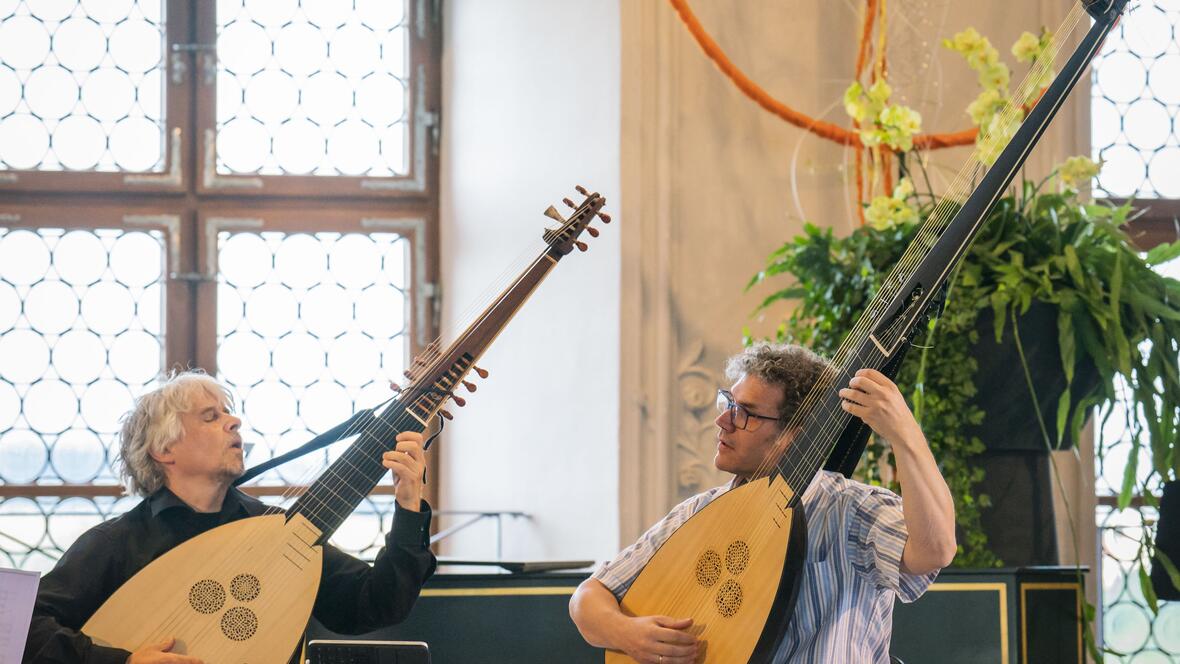2022_sommerakademie_alte_musik_abschlusskonzert_musiker07_quer_lr_110cdietmar_denger