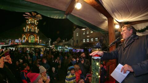 weihnachtsmarkt-auftakt