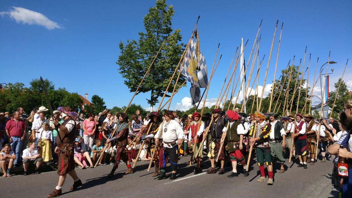 2017-06-30-171810-die-landsknechte-in-voller-ausruestung