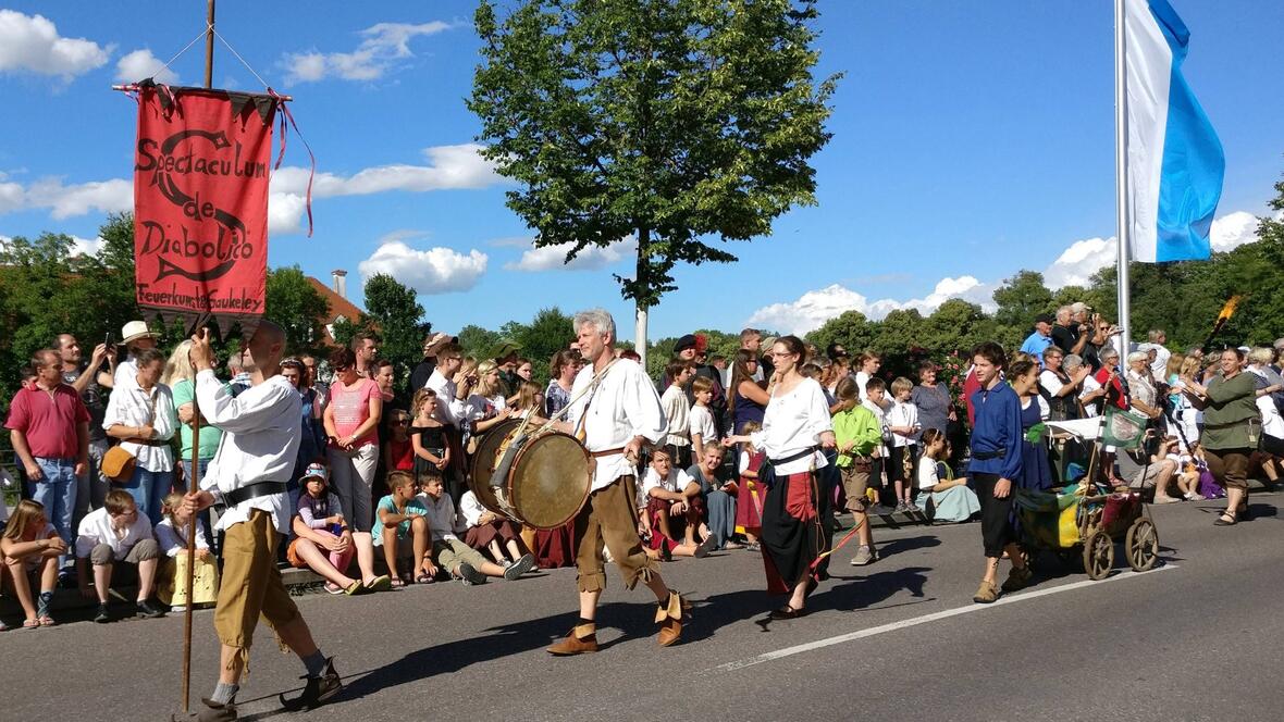 2017-06-30-172750-spectaculum-diabolico-beim-einzug