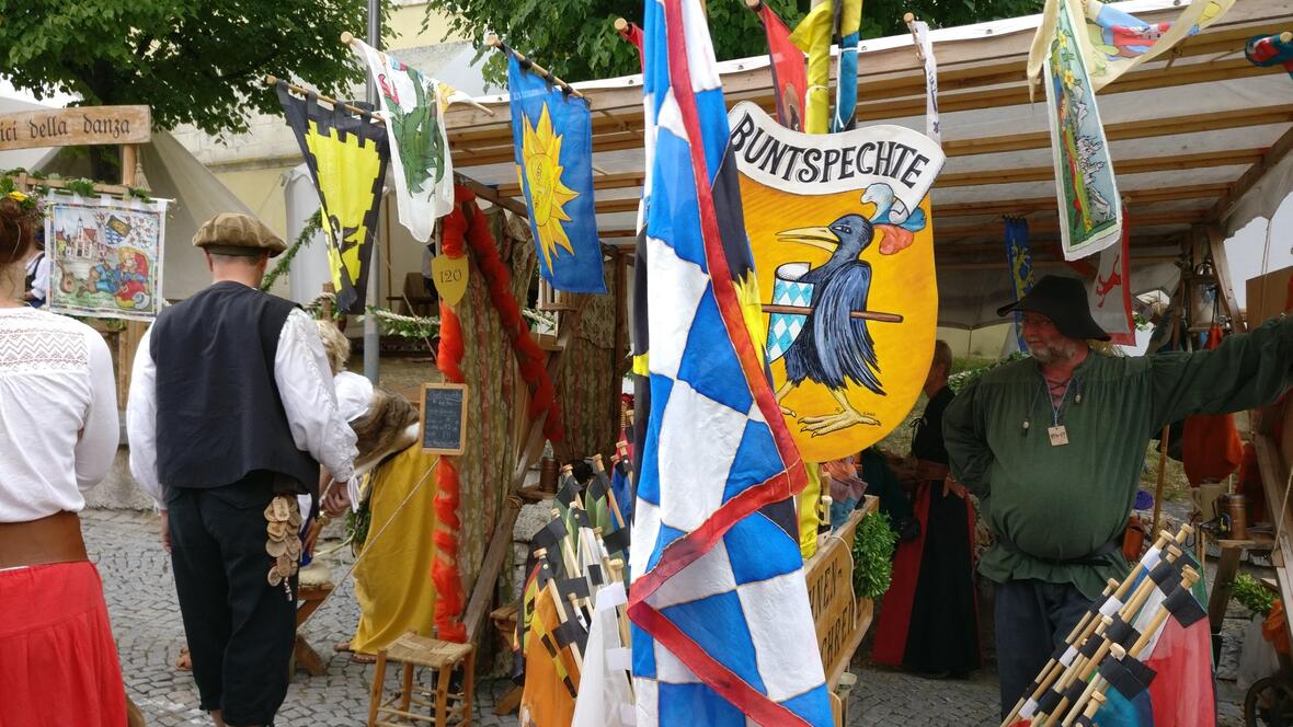 2017-07-02-174930-flaggen-und-zubehoer