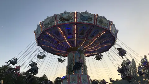 2017-07-29-2888-kettenkarusell-auf-dem-neuburger-volksfest