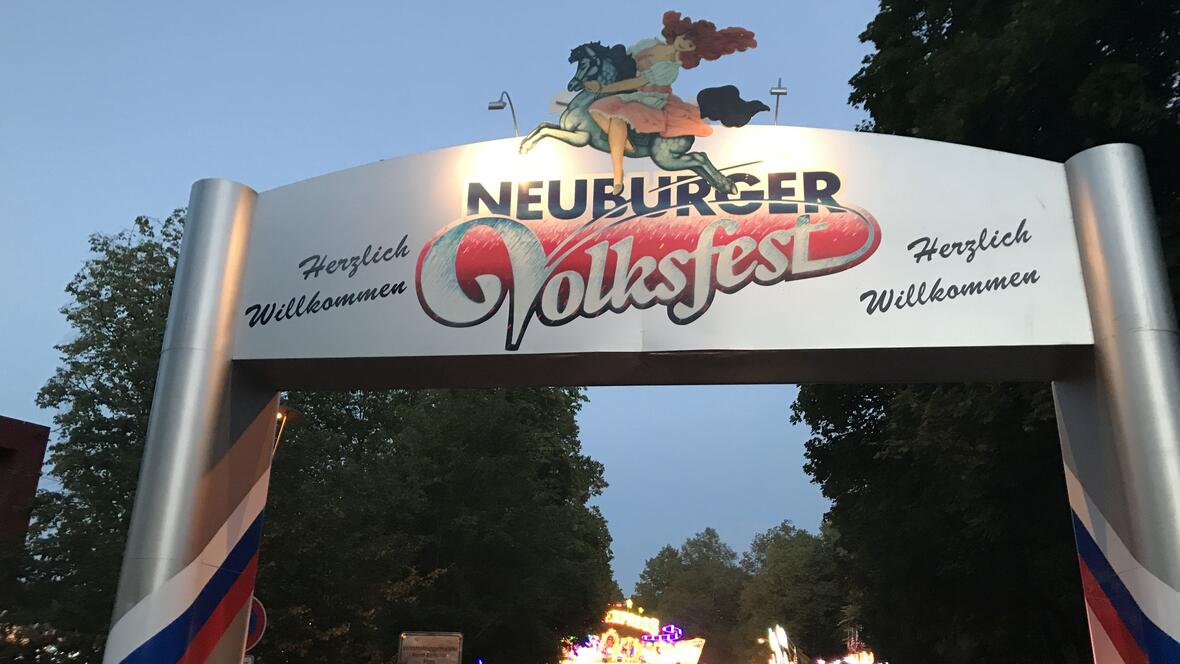 2017-07-29-2934-herzlich-willkommen-auf-dem-volksfest-in-neuburg