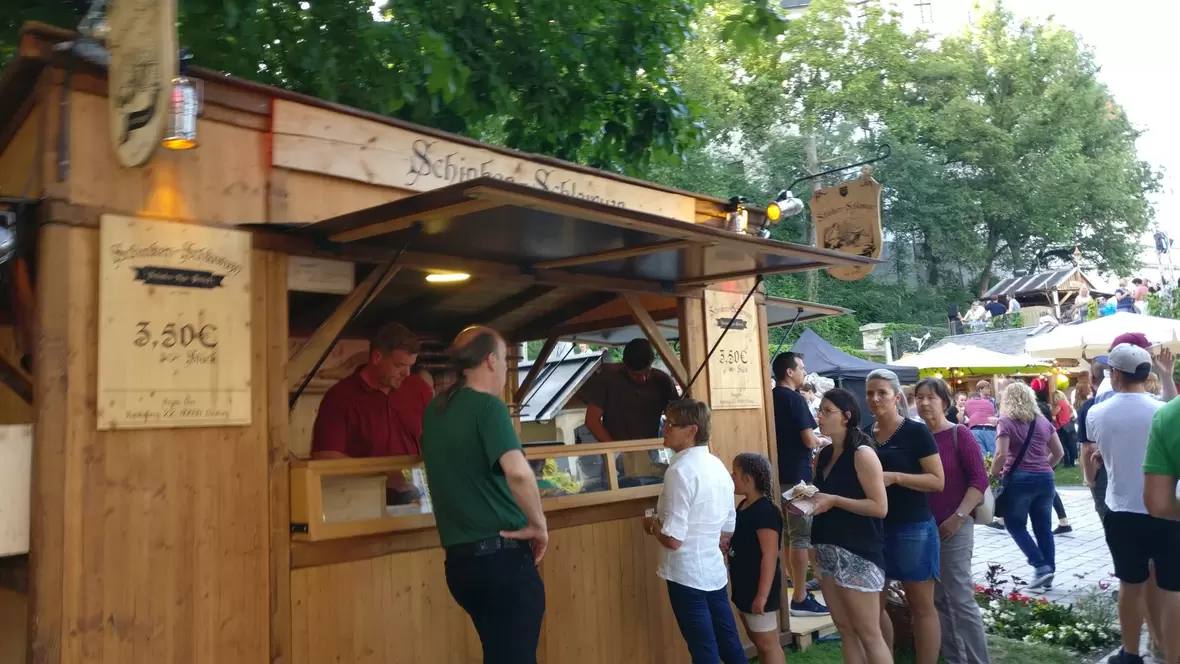 2018-06-08-192404-schinken-schlawuzn-der-baeckerei-schlegl-sind-sehr-gefragt