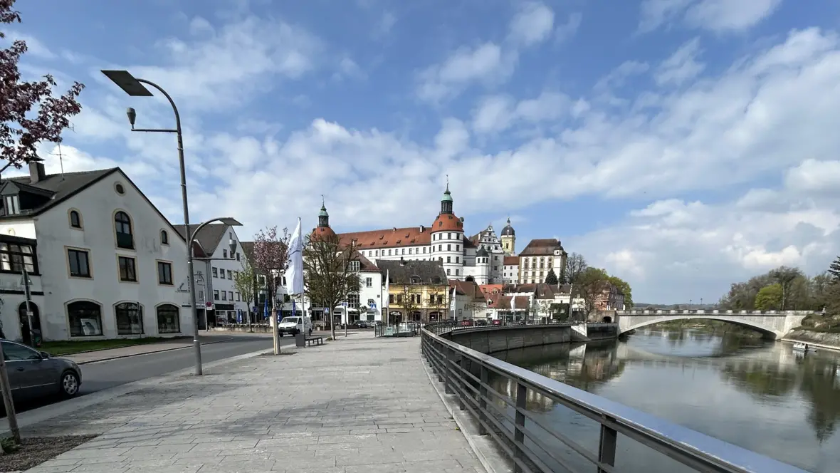 Neuburg im Frühling