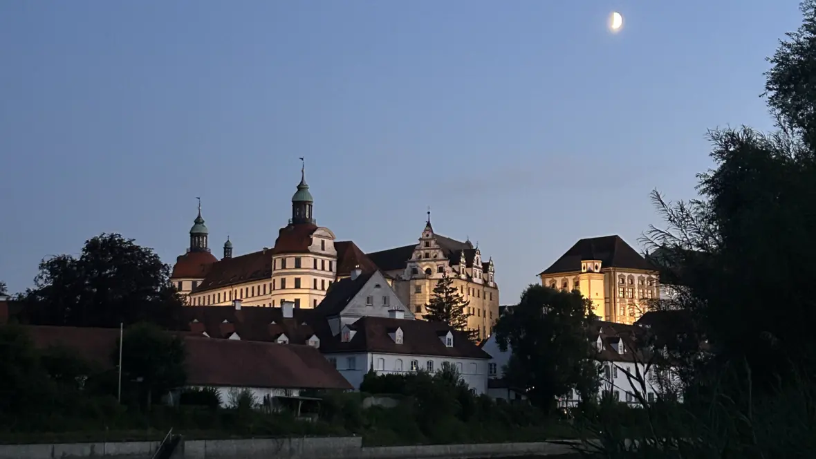 Ein schöner Abendspaziergang an der Schlösselwiese!