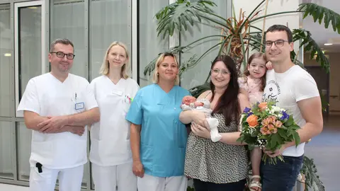 500-geburt_ameos-klinikum-st-elisabeth-neuburg