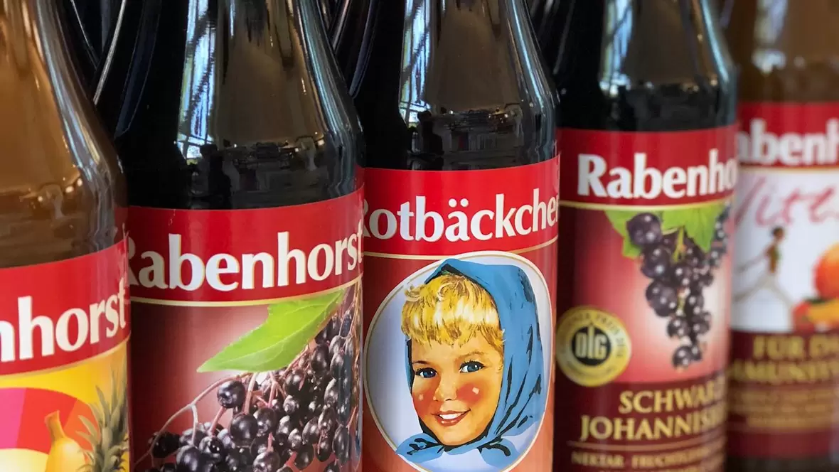 rotbaeckchen-saefte-apotheke-der-barmherzigen-brueder