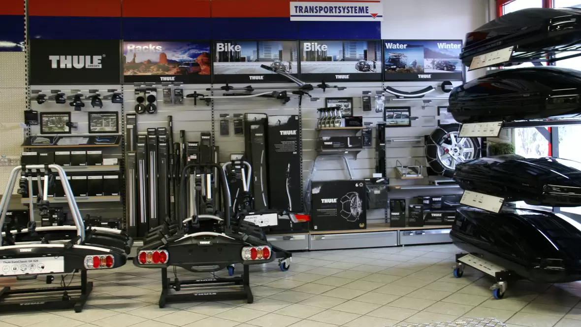 ausstellungsflaeche-fuer-produkte-von-thule