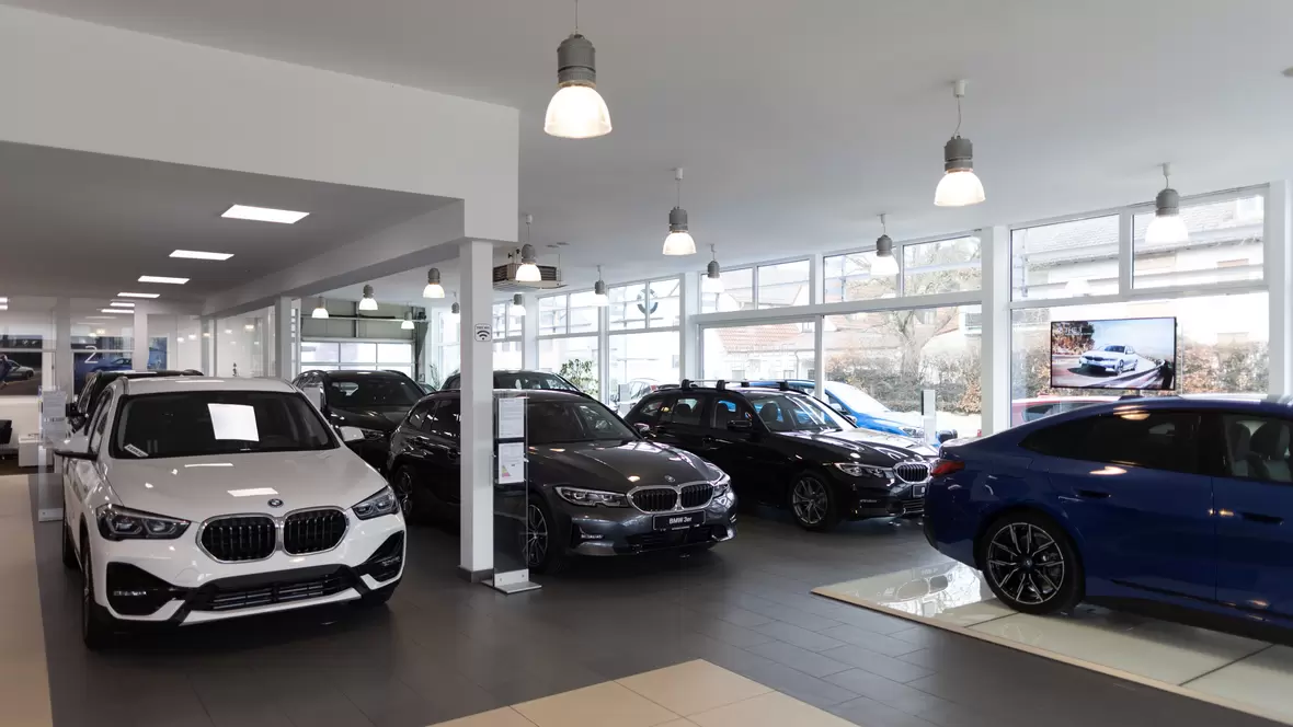 autohaus-hofmann-gmbh-innen-4