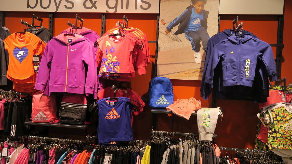 intersport-sepp-duenstl-neuburg-marken-sportkleidung-auch-fuer-die-kleinen