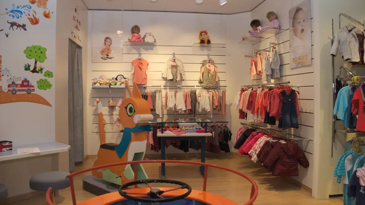 modehaus-bullinger-neuburg-obergeschoss