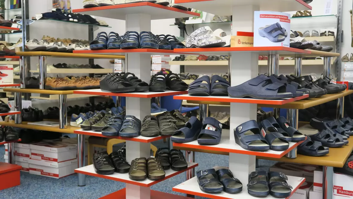 sanitaetshaus-archinger-orthopaedische-schuhe